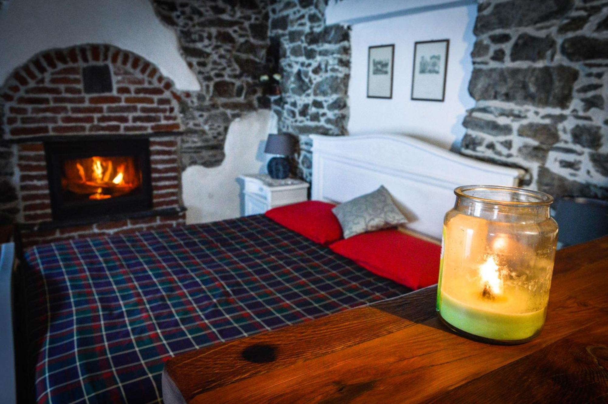 Inverso Pinasca Chalet In Pietra E Legno Con Caminetto מראה חיצוני תמונה